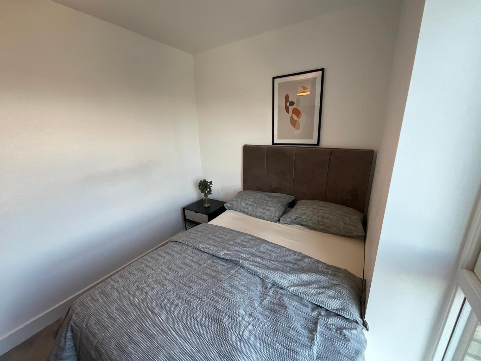 Deluxe Double Bed In Shared Apt Near Canary Wharf, City Airport & O2 Arena With Thames View London Luaran gambar